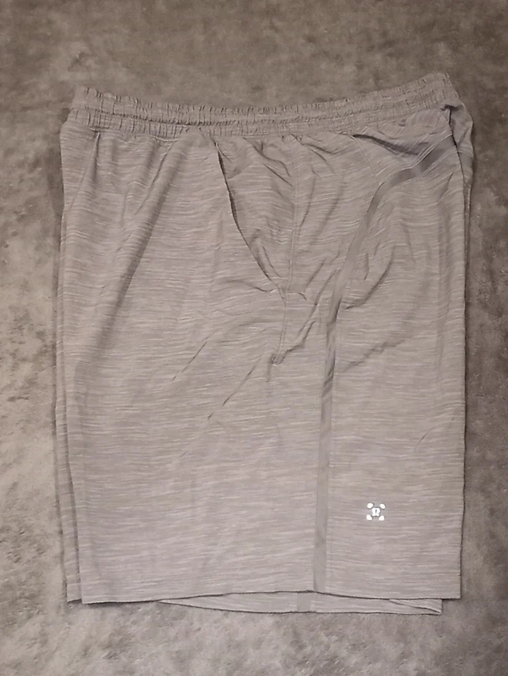 Lululemon Men's Gray Performance Shorts - Lightweight Athletic Shorts Size Large